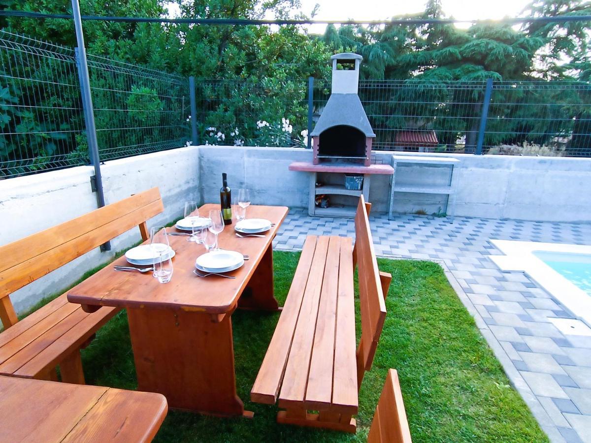 Villa Nikolina - Luxury Villa With 5 Bedrooms And Swimming Pool Vodnjan Exterior foto